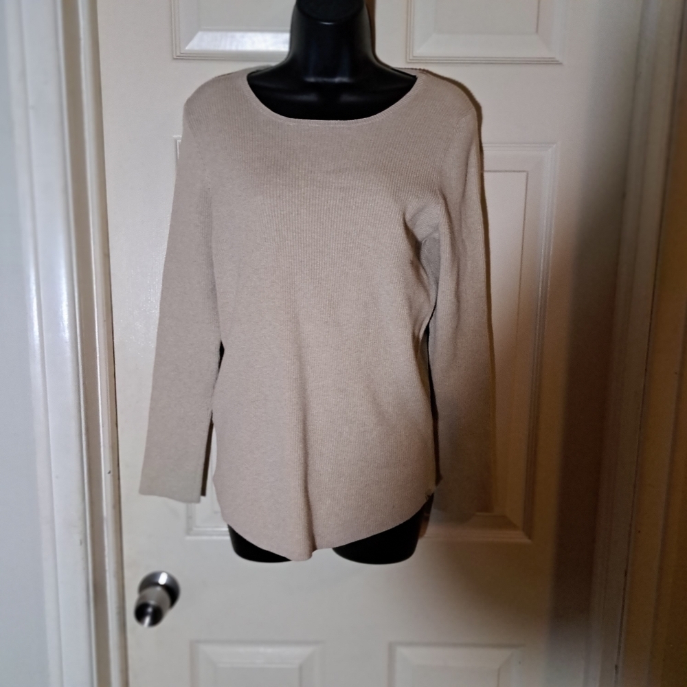 Eddie Bauer sweater size Large Petite 5/$25
